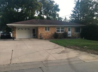 518 18th Ave, Gilbertville, IA