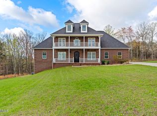 298 Dunsmore Rd, Lenoir City, TN 37771