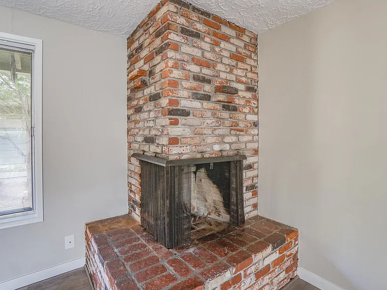 Quailwood Apartments — Photo 13