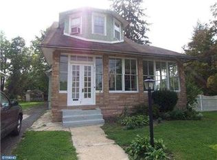 515 Walnut Ave, Laurel Springs, NJ 08021