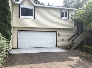 Eden Rd, Mound, MN 55364