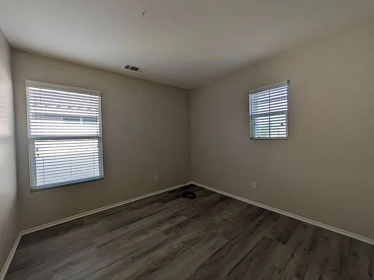 28623 Avalon Ave — Photo 21