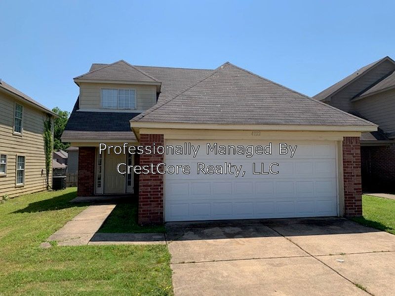 2nd image of 4722 Royal View Dr