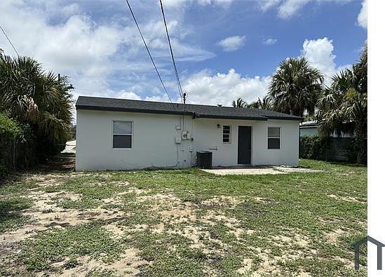 4th image of 400 W 15th St