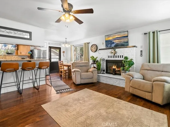 220 Whipple Dr, Big Bear City, CA 92314