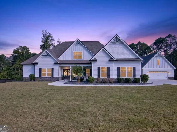 73 Starr Pl, Newnan, GA 30263