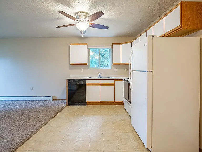 2140 Xavier St — Photo 7