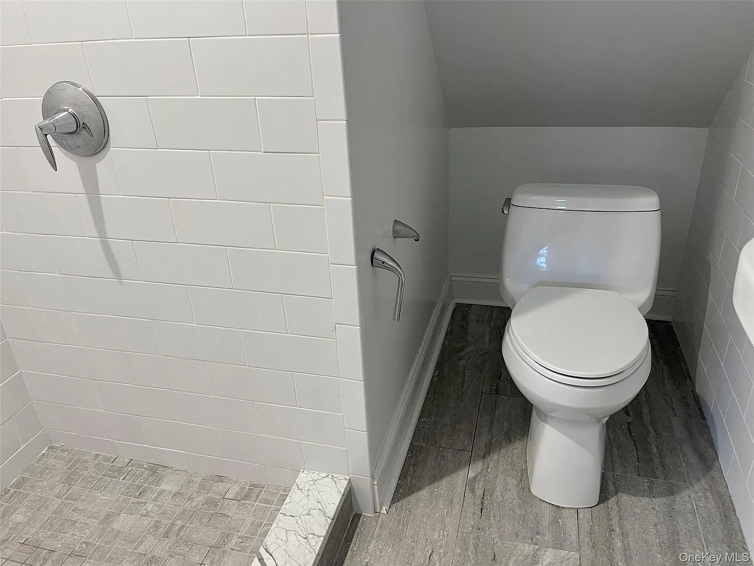 3 bed, 2.0 bath, 1700 sqft, $4,500 — Photo 4