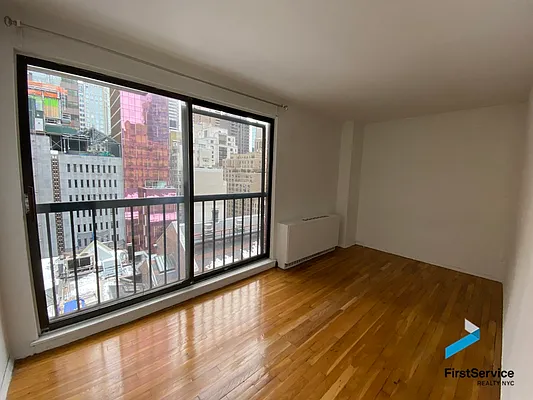 Rented by FirstService Realty (legacy) | media 11