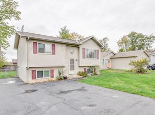 12156 223rd Ave, Bristol, WI 53104