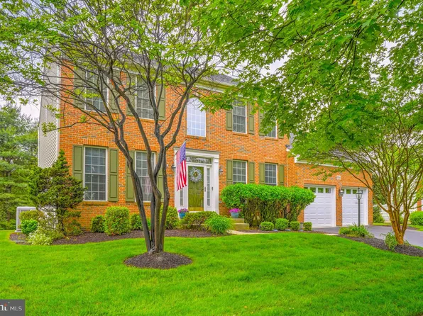 934 Crofton Valley Dr, Gambrills, MD 21054