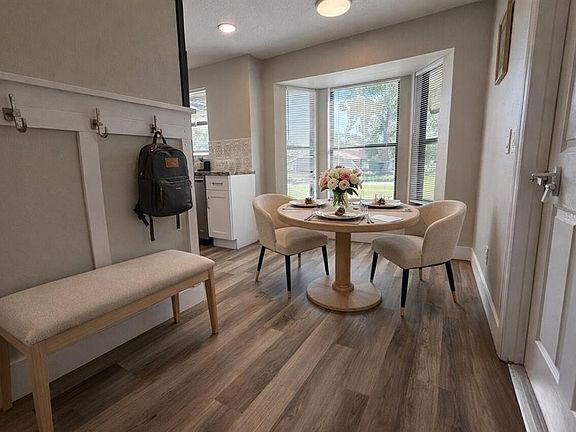 3rd image of 1413 SANDALWOOD DRIVE