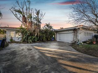 1836 Venetian Point Dr #7, Clearwater, FL 33755