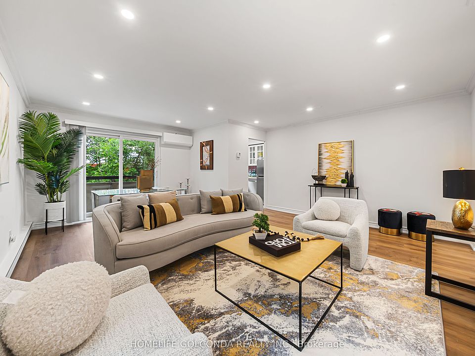 1st image of 21 Elizabeth St S #205
