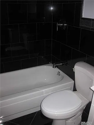 Rented by Berkshire Hathaway HomeServices Laffey International Realty | media 15