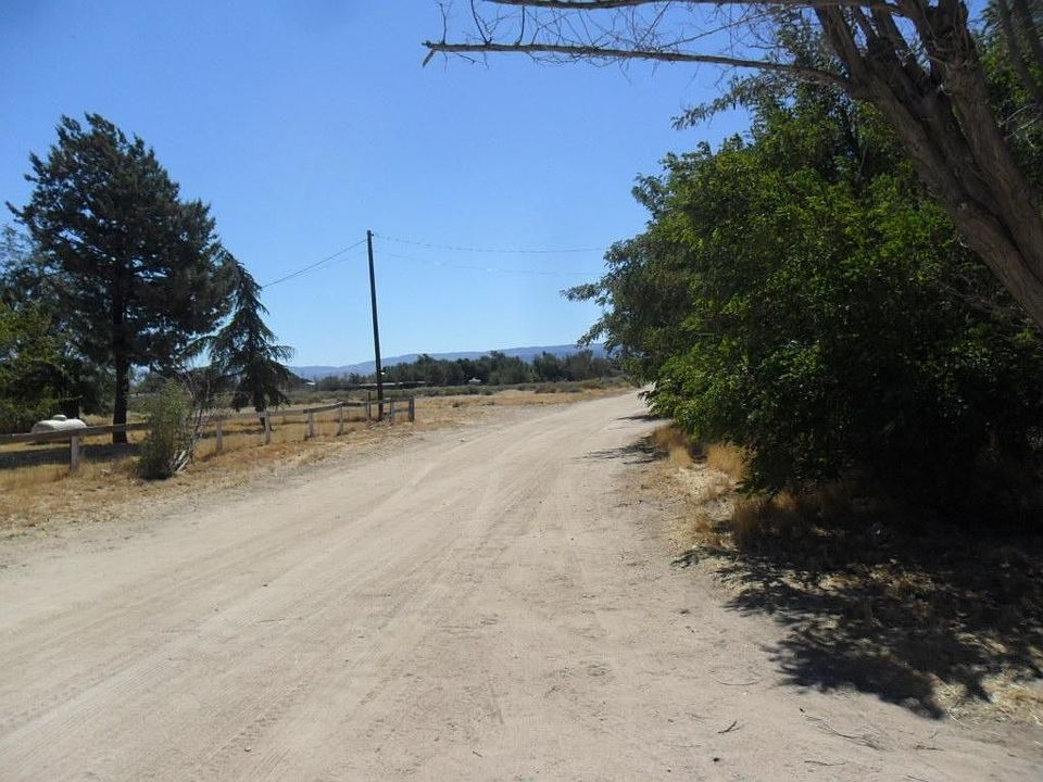 2nd image of 48209 93rd St W