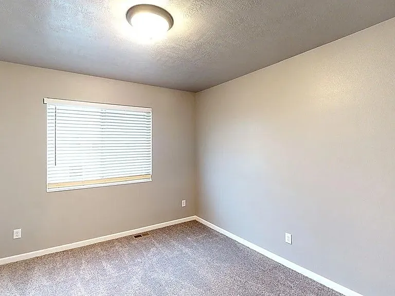 3800 - 3408 N Oklahoma — Photo 7