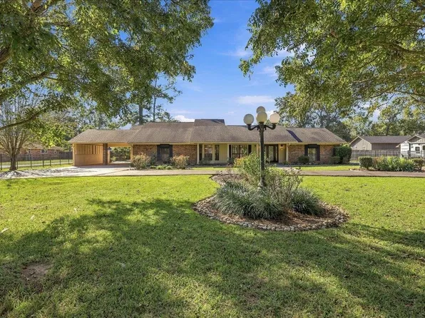55 S Blanton Rd, Lumberton, TX 77657