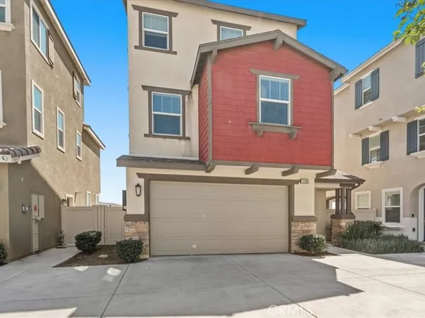 7340 Garnet Ridge Rd, Jurupa Valley, CA 92509