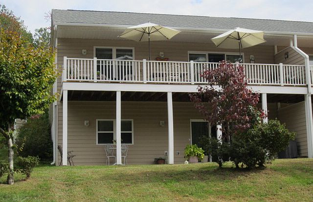 1st image of 124 Waterview Dr S Unit 92