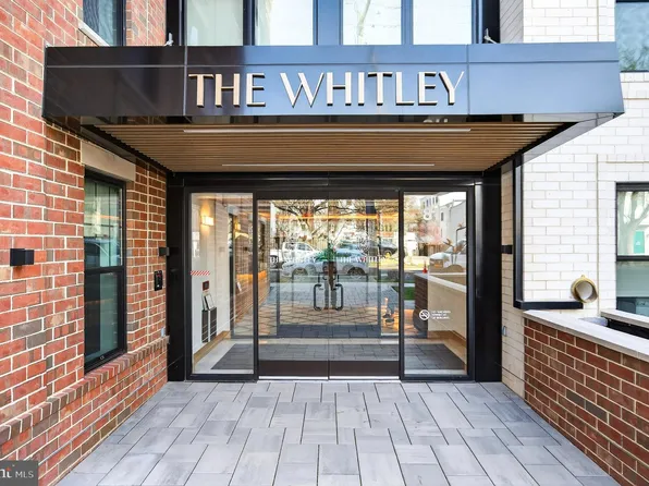 811 Columbus St N #206, Alexandria, VA 22314