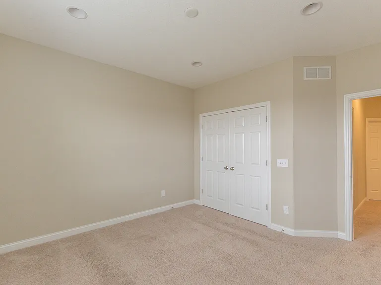 Scioto Chase Blvd — Photo 29