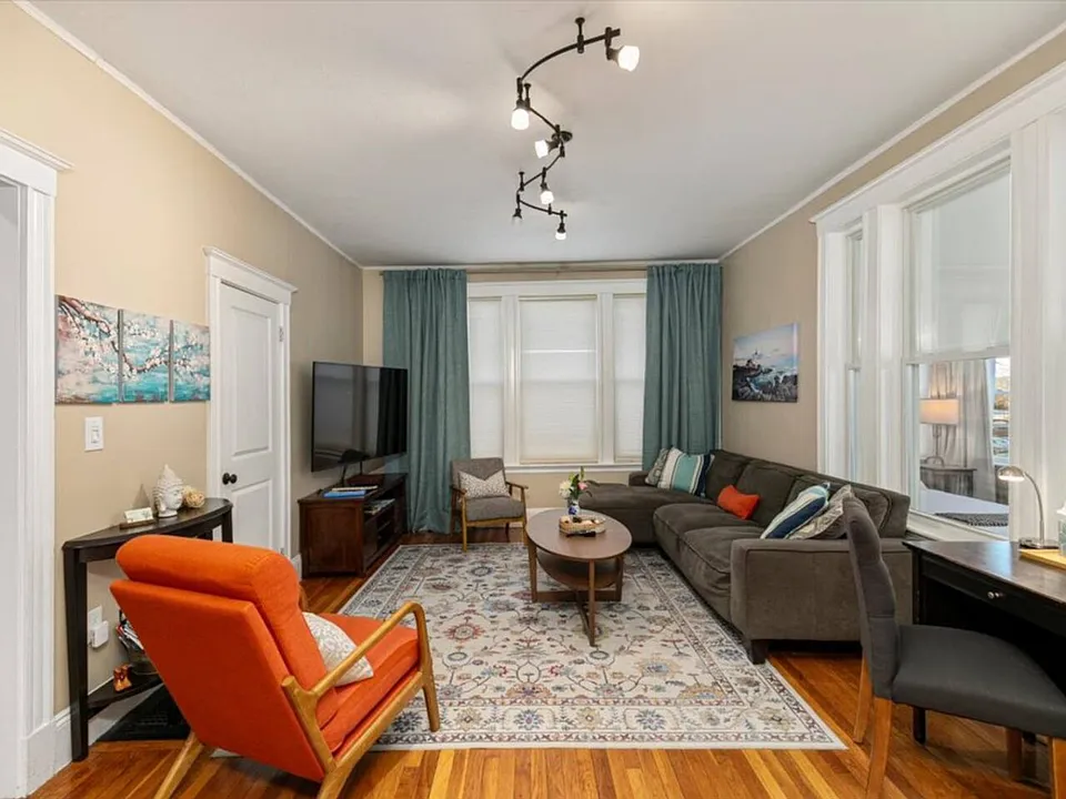 46 Russell St #1-ID1328029P