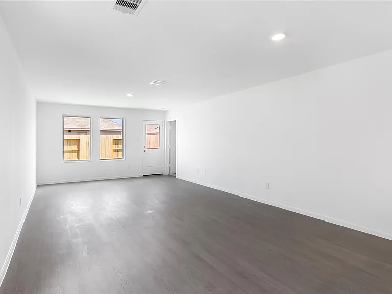 1570 Gardenia Blossom Ln — Photo 7