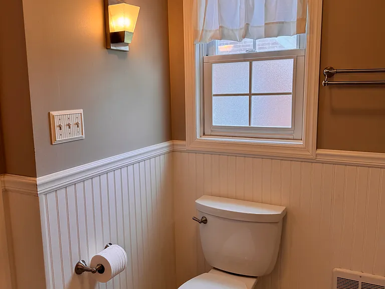 3414 Oak Ln — Photo 29