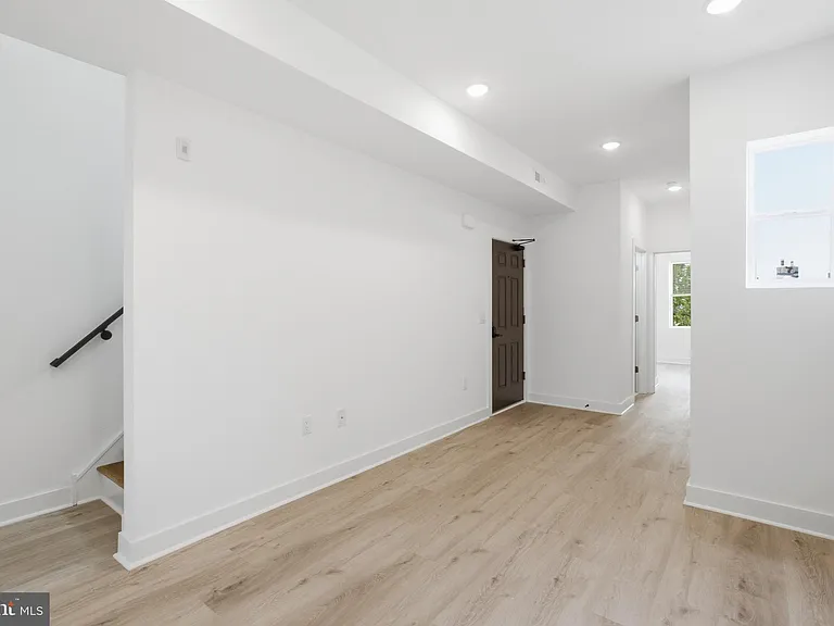 4312 Pennsgrove St #3 — Photo 7