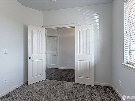 5th image of 15245 SE Kayla Street SE