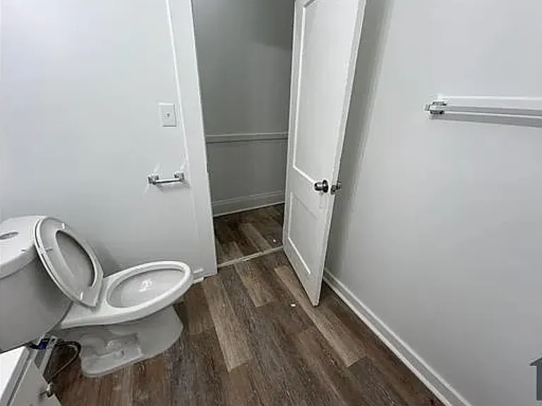 12205 Revere Ave #1 — Photo 3