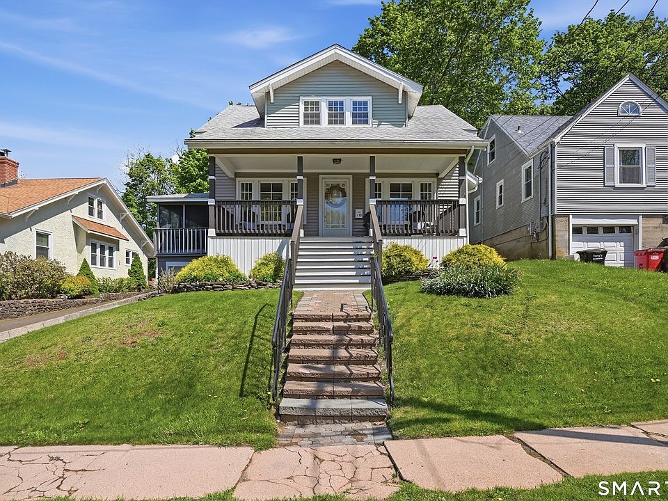 1st image of 132 Carpenter Avenue