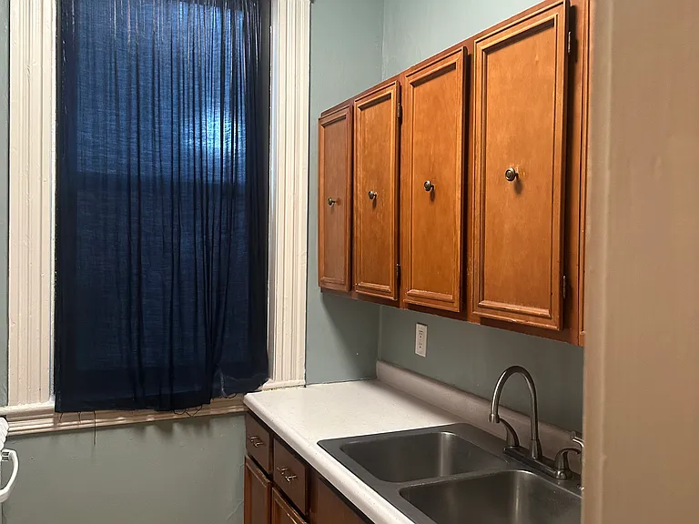 1439 Detroit Street — Photo 12