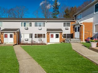 2740 South Road #G11, Poughkeepsie, NY 12601