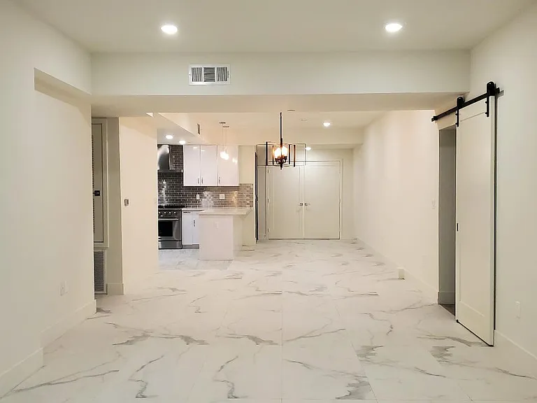 Family room to dining and to kitchen