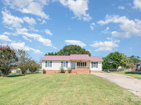 716 McDaniel Rd, Kings Mountain, NC 28086
