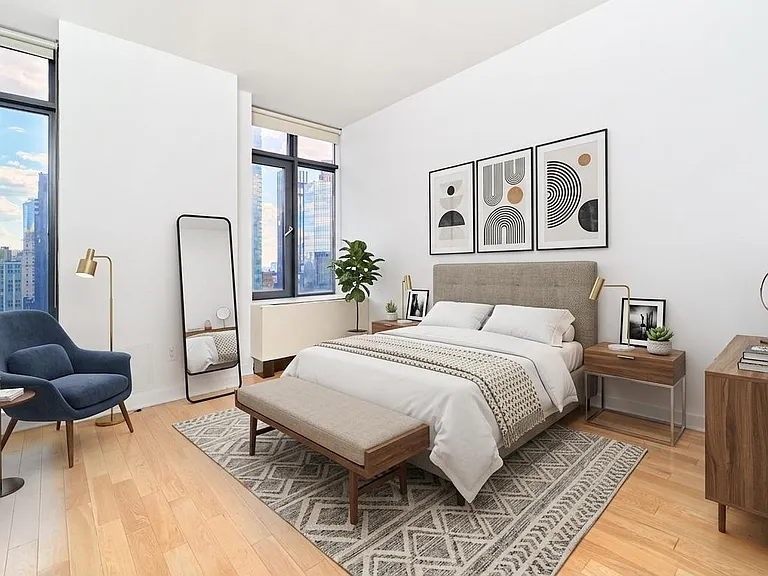 49 E 34th St #16B — Photo 4