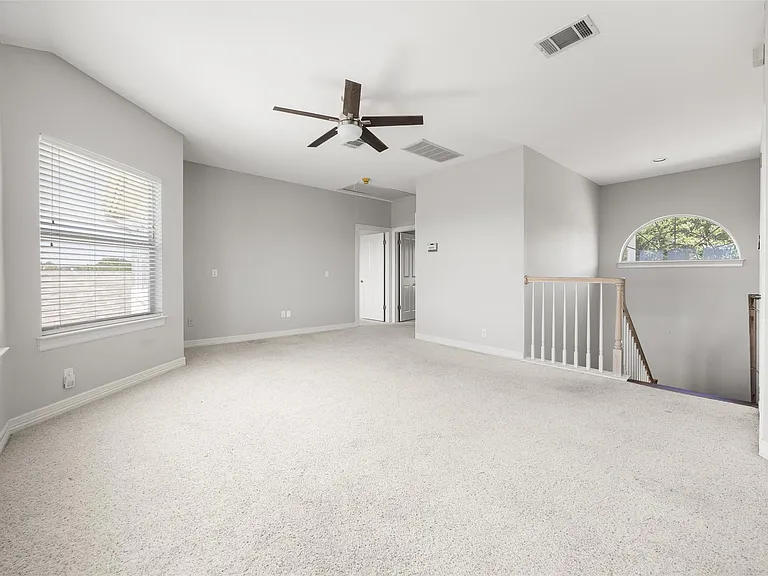 9300 Simmons Rd — Photo 10