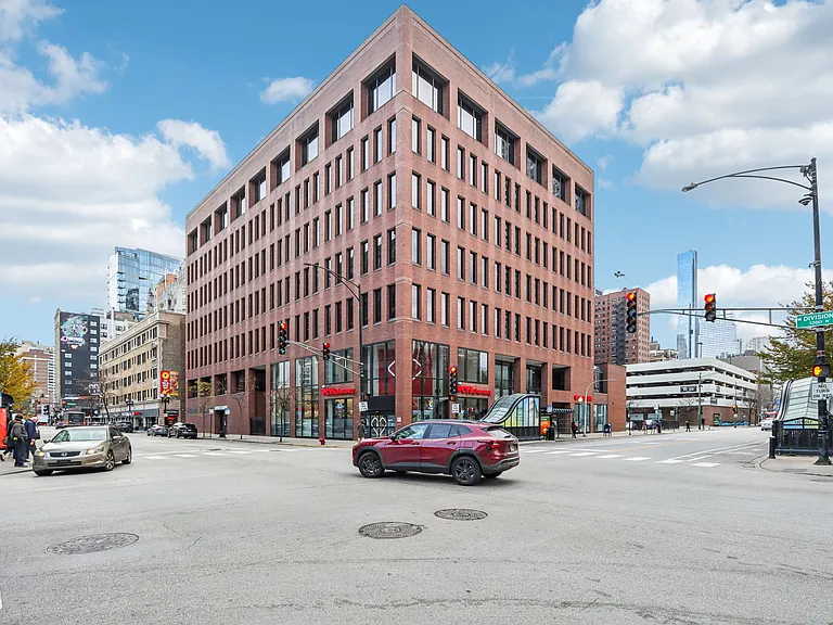 The Oliver on LaSalle — Photo 112