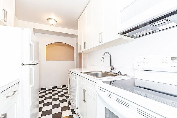 1st image of 20-51 Seagirt Blvd #6F