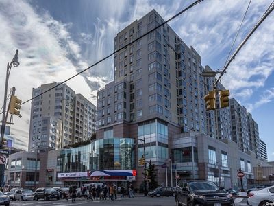 40-26 College Point Blvd #16J, Flushing, NY, 11354