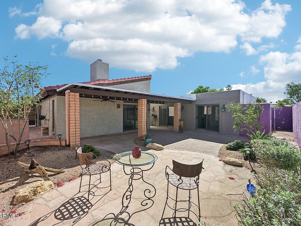 1st image of 2618 S SHANNON Drive
