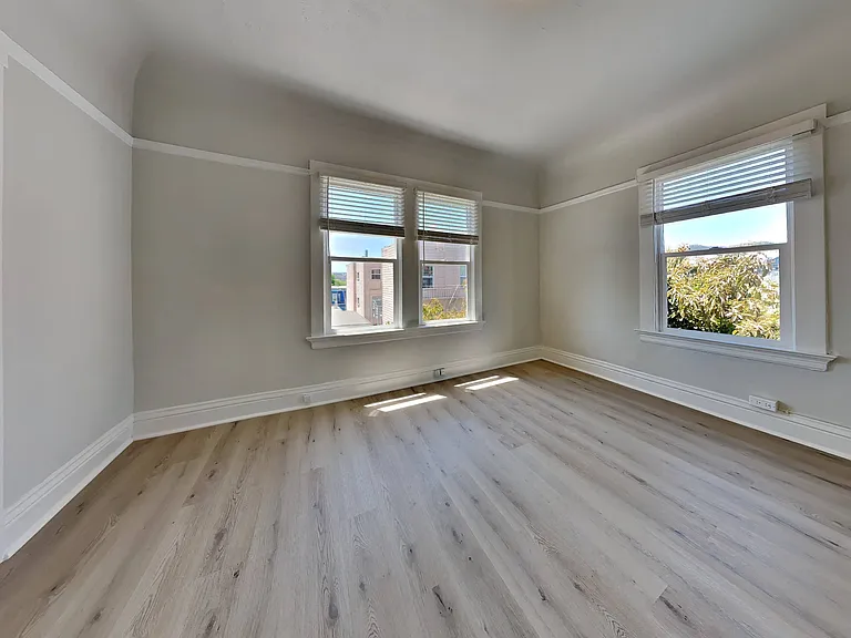 45 Brosnan St — Photo 6