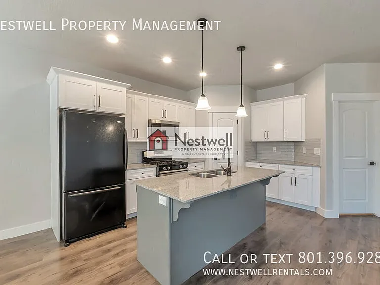 1556 N 3890 W — Photo 3