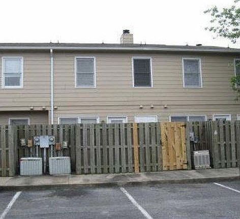2nd image of 3264 G8 Landmark St