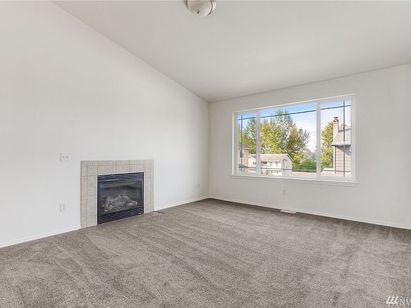 5th image of 6219 107th Pl NE