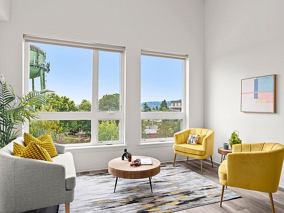 5th image of 5460 N Interstate Ave #620