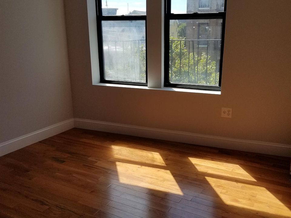 2nd image of 4330 Furman Ave #4-A
