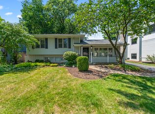 556 Jefferson St, Hinsdale, IL 60521